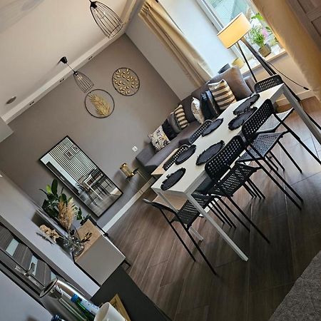 Chelosiowy Apartament Targi Kielce Jaworznia Eksteriør bilde