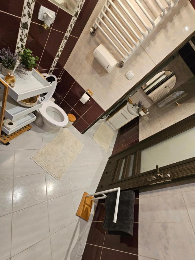 Chelosiowy Apartament Targi Kielce Jaworznia Eksteriør bilde
